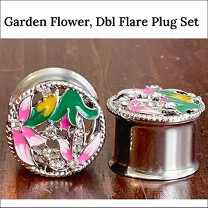 New Garden Flower
Dbl Flare Plug Set. Sz: 16mm (5/8").